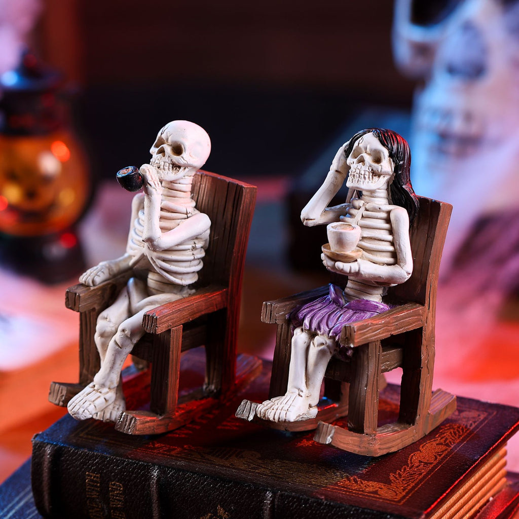 Halloween Skeleton Decoration for Recliner Chair, Horror Atmosphere Prop for Bar, Haunted House