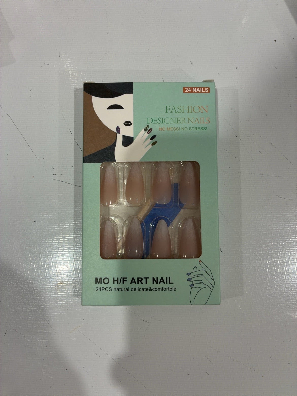 Press-On Nails – Classic Nude Almond (24 Piece Set)